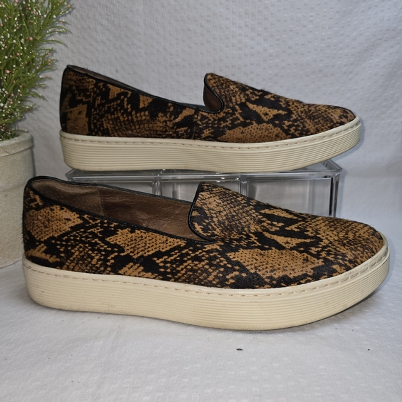 Sofft Brown Snake Print Loafers WITH DYED REAL COW HAIR CHIC LOOKING SHOE SIZE 7 - Picture 4 of 8